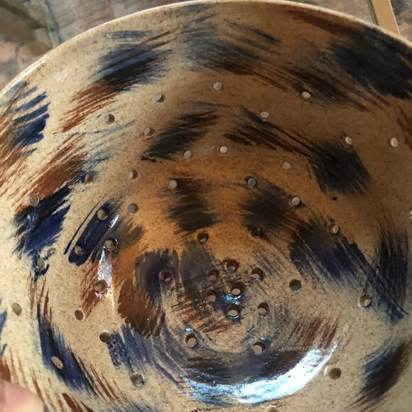 Vintage Handmade Ceramic Colander, Pottery Strainer, Berry Bowl, 90s - Picture 4 of 9